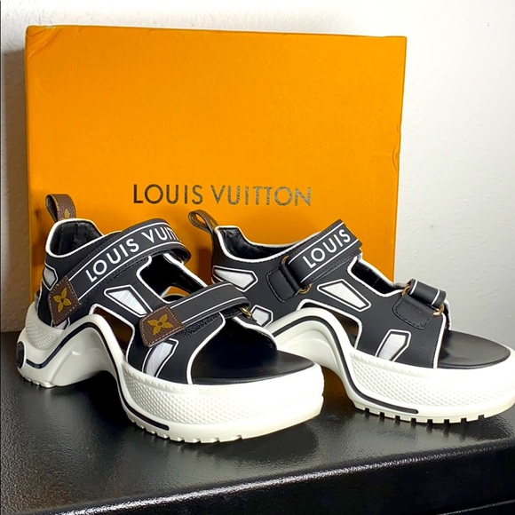 lv archlight flat sandal